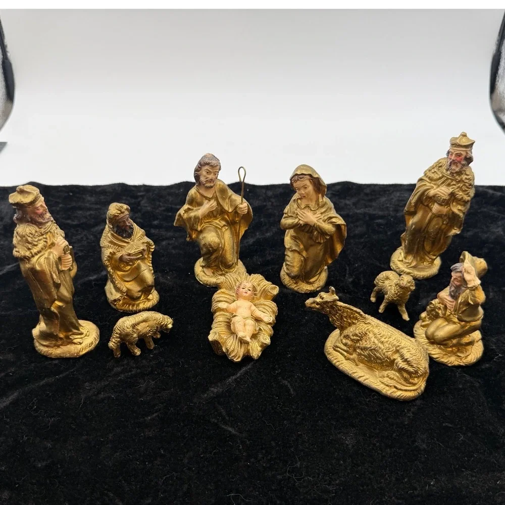 Vintage Gold Nativity Set 11 Piece Made in Italy hand painted Christmas MCM art